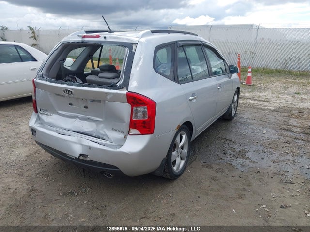 2007 Kia Rondo Lx/ex მანქანა იყიდება აუქციონზე, vin: KNAFG526977056103, აუქციონის ნომერი: 12696675
