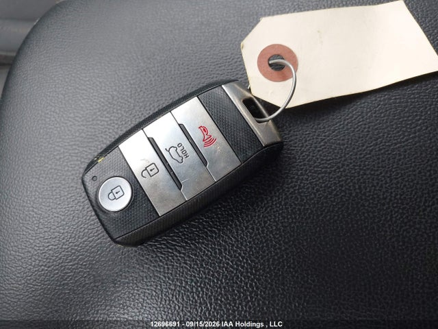 12696691 :رقم المزاد ، 5XYPGDA35KG433689 vin ، 2019 Kia Sorento 2.4l Lx مزاد بيع