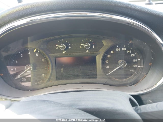 Buick Encore Sport Touring 2018 KL4CJ2SB8JB710977 Image 15