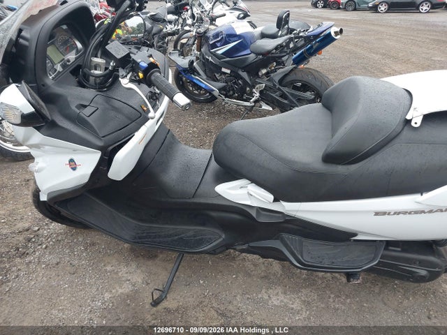 Suzuki An650 A 2014 JS1CP51B1E2100152 Image 9