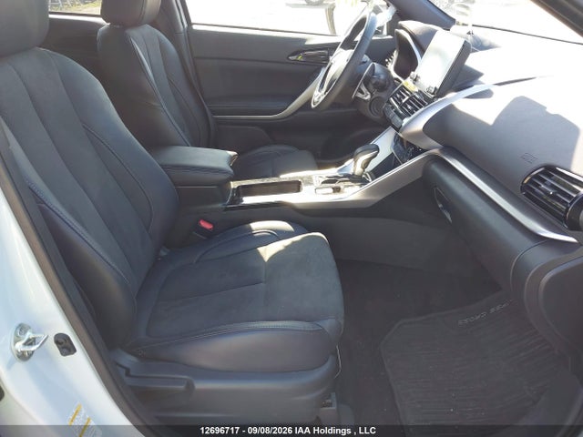 Продаж на аукціоні авто 2024 Mitsubishi Eclipse Cross Gt/noir/se/sel, vin: JA4ATVAA4RZ618067, номер лоту: 12696717