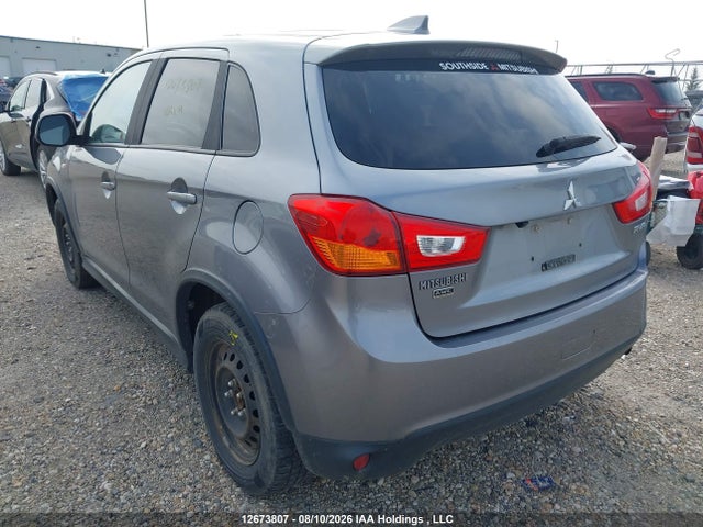 Mitsubishi RVR SE 2017 JA4AJ3AU9HZ604295 Image 3