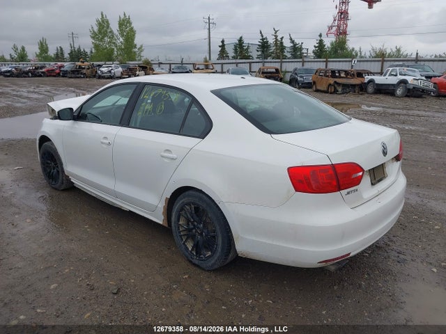 12679358 :رقم المزاد ، 3VW1K7AJ2EM234608 vin ، 2014 Volkswagen Jetta 2.0l Trendline/2.0l Trendline+ مزاد بيع