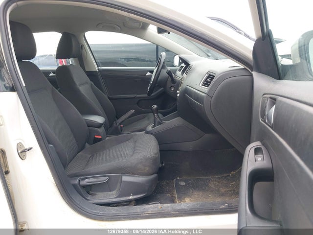 12679358 :رقم المزاد ، 3VW1K7AJ2EM234608 vin ، 2014 Volkswagen Jetta 2.0l Trendline/2.0l Trendline+ مزاد بيع