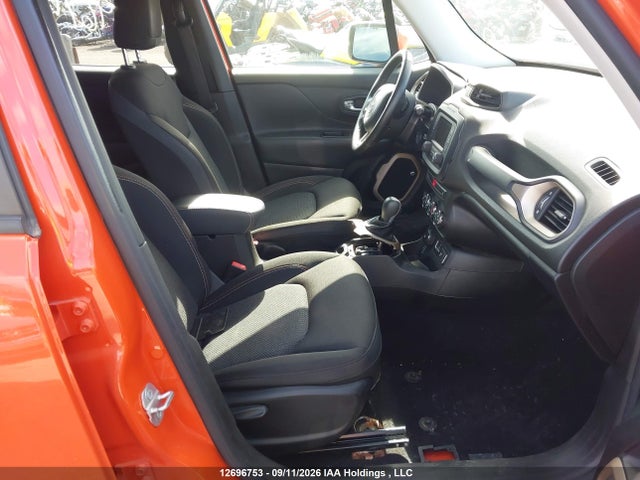 Продаж на аукціоні авто 2016 Jeep Renegade, vin: ZACCJBBTXGPC94699, номер лоту: 12696753