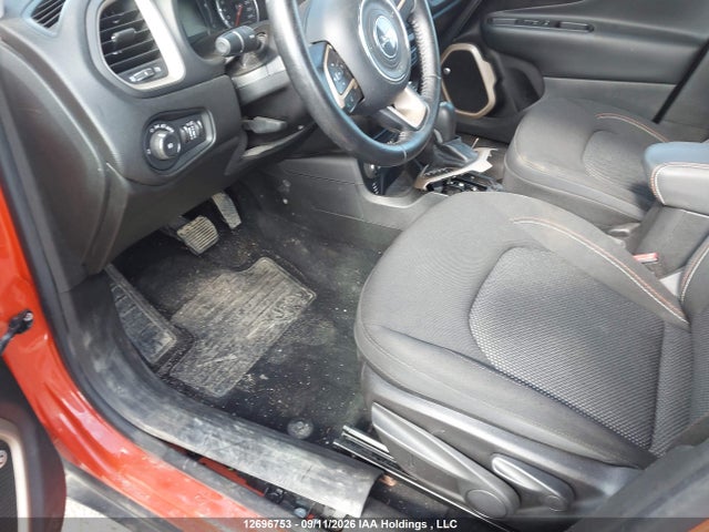 Продаж на аукціоні авто 2016 Jeep Renegade, vin: ZACCJBBTXGPC94699, номер лоту: 12696753