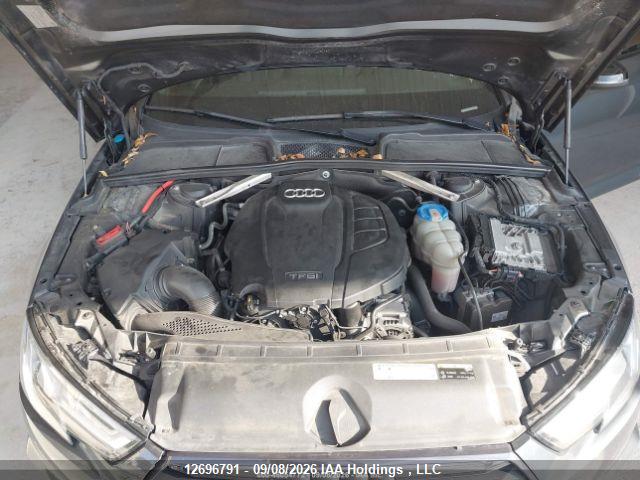 Audi A4 Quattro 2018 WAUFNAF45JN007538 Image 11