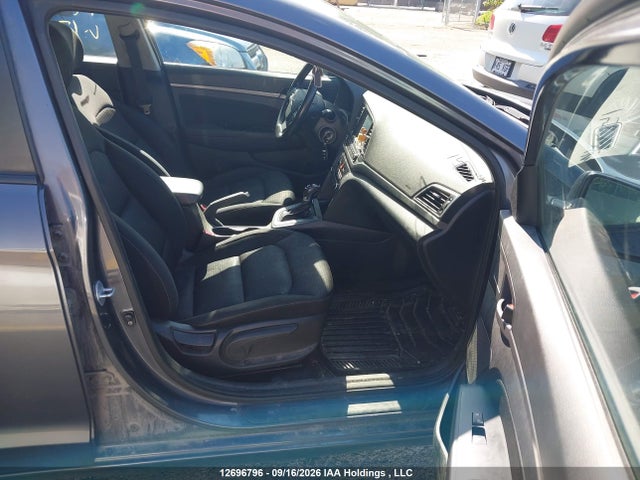 Продаж на аукціоні авто 2017 Hyundai Elantra Gl, vin: KMHD84LF1HU139958, номер лоту: 12696796