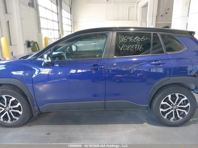 7MUFBABG5SV088716 Toyota Corolla Cross Hybrid Se