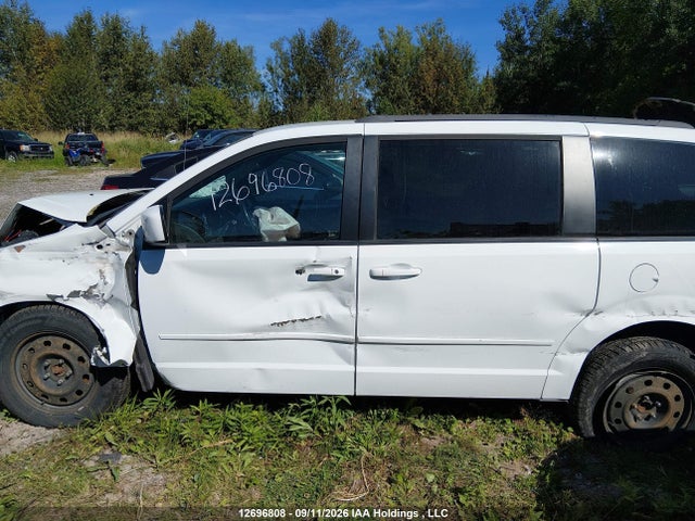 2C4RDGEG3ER474368 Dodge Grand Caravan R/t