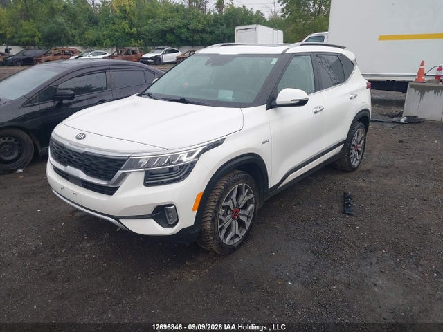 KIA Seltos 2021 KNDETCA25M7152318 Image 2