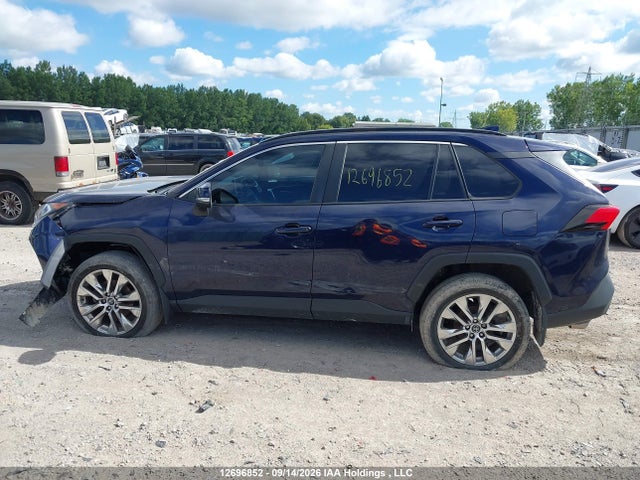 Продаж на аукціоні авто 2020 Toyota Rav4 Xle, vin: 2T3R1RFV5LW113602, номер лоту: 12696852