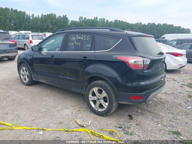 Ford ESCAPE SE 2017 1FMCU0G93HUC68580 Image 3