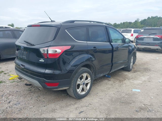 Ford ESCAPE SE 2017 1FMCU0G93HUC68580 Image 4