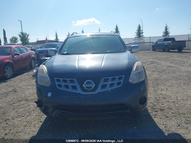 2013 Nissan Rogue Sv მანქანა იყიდება აუქციონზე, vin: JN8AS5MV1DW111357, აუქციონის ნომერი: 12696872