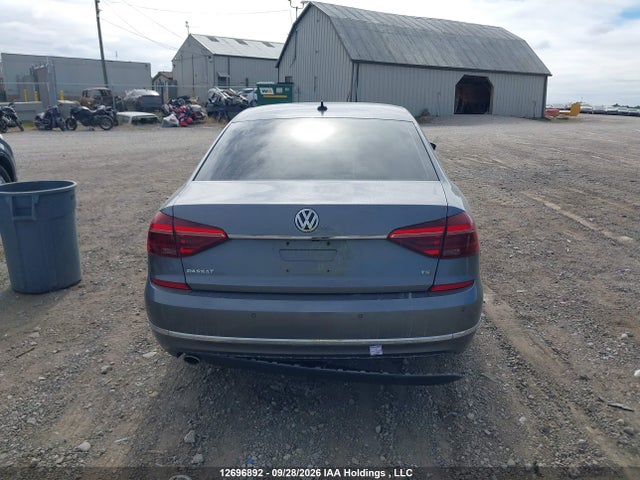 Продаж на аукціоні авто 2018 Volkswagen Passat, vin: 1VWBA7A36JC016773, номер лоту: 12696892
