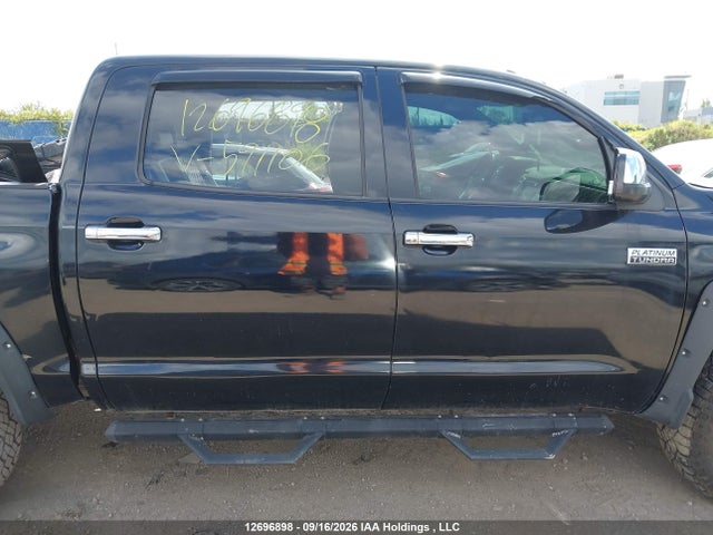 Aukcja sprzedaży 2017 Toyota Tundra Platinum 5.7l V8, vin: 5TFAY5F12HX591106, numer aukcji: 12696898