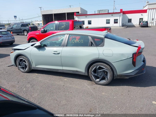 Продажа на аукционе авто 2025 Kia K4 Ex/ex+, vin: 3KPFU4DE5SE054772, номер лота: 12696903