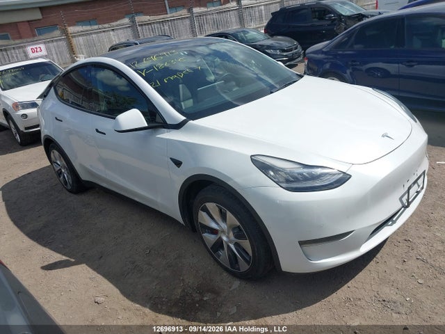 Продажа на аукционе авто 2021 Tesla Model Y Long Range, vin: 5YJYGAEE7MF186345, номер лота: 12696913