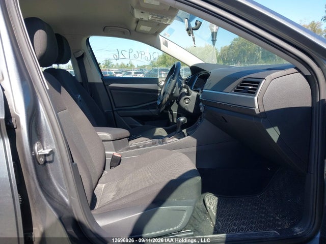 Продаж на аукціоні авто 2019 Volkswagen Jetta S/se/r-line, vin: 3VWC57BU3KM234508, номер лоту: 12696926