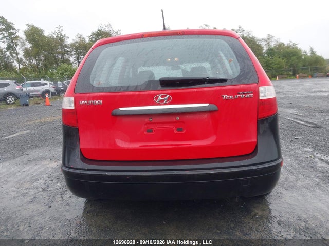 2010 Hyundai Elantra Touring Gls/se მანქანა იყიდება აუქციონზე, vin: KMHDC8AE8AU049440, აუქციონის ნომერი: 12696928