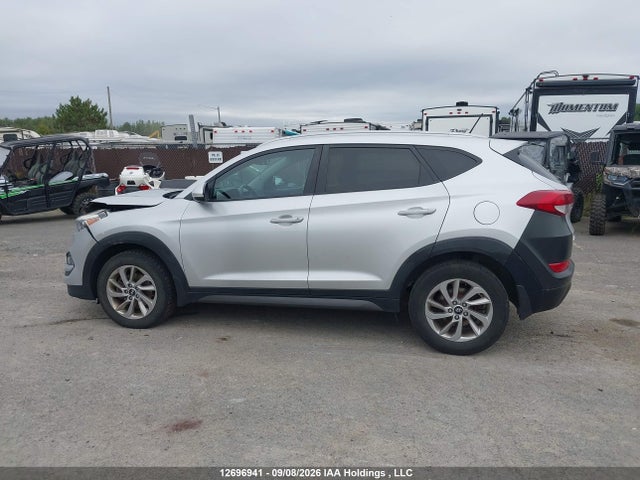 Hyundai Tucson Premium 2016 KM8J33A48GU217373 Image 14