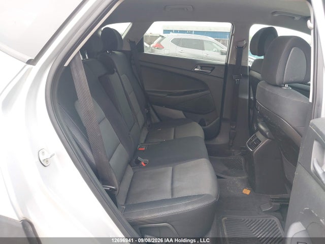 Hyundai Tucson Premium 2016 KM8J33A48GU217373 Image 8