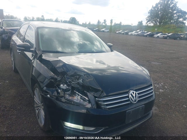 12696951 :رقم المزاد ، 1VWBS7A36FC040057 vin ، 2015 Volkswagen Passat 1.8 Tsi Comfortline مزاد بيع