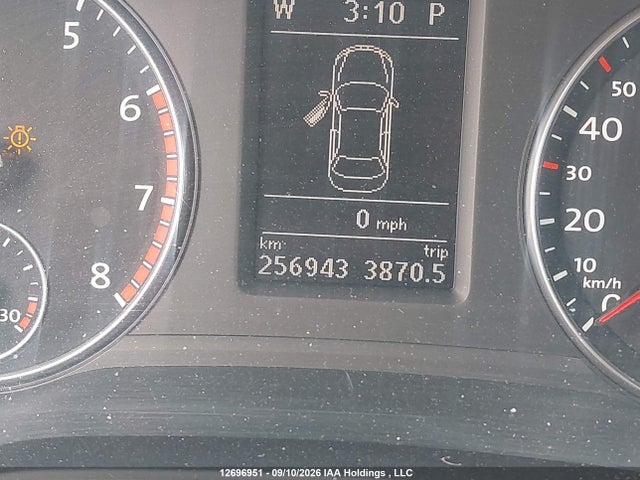 12696951 :رقم المزاد ، 1VWBS7A36FC040057 vin ، 2015 Volkswagen Passat 1.8 Tsi Comfortline مزاد بيع