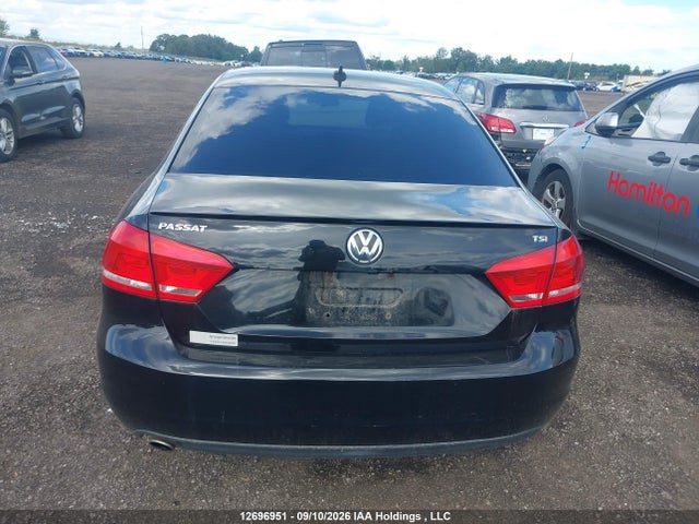 12696951 :رقم المزاد ، 1VWBS7A36FC040057 vin ، 2015 Volkswagen Passat 1.8 Tsi Comfortline مزاد بيع