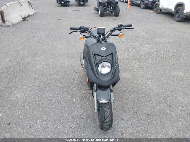 RFLDC0516TA008918 Adly Scooter