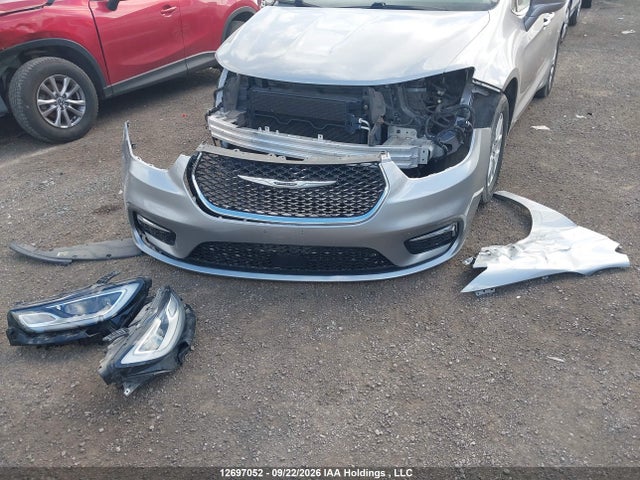 2021 Chrysler Pacifica Touring-l მანქანა იყიდება აუქციონზე, vin: 2C4RC1BG5MR583241, აუქციონის ნომერი: 12697052