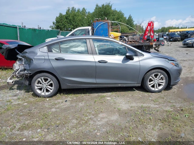 Chevrolet CRUZE LT 2019 1G1BE5SMXK7105350 Image 13