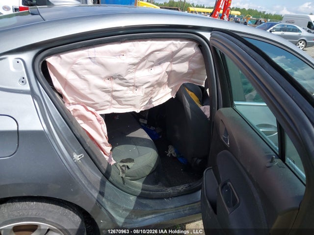 Chevrolet CRUZE LT 2019 1G1BE5SMXK7105350 Image 8