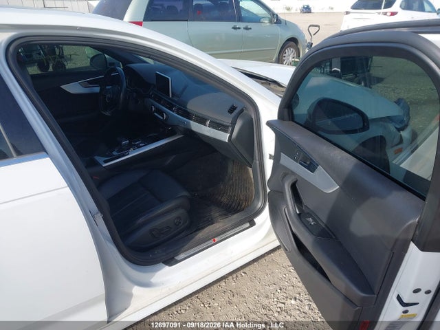 Продажа на аукционе авто 2017 Audi A4 Prestige, vin: WAUFNAF46HN011320, номер лота: 12697091