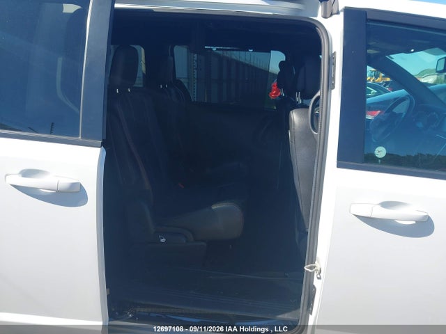 12697108 :رقم المزاد ، 2C4RDGEG4KR728827 vin ، 2019 Dodge Grand Caravan مزاد بيع