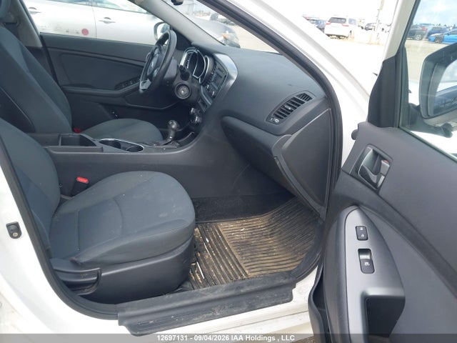 KNAGM4A71F5527835 KIA Optima