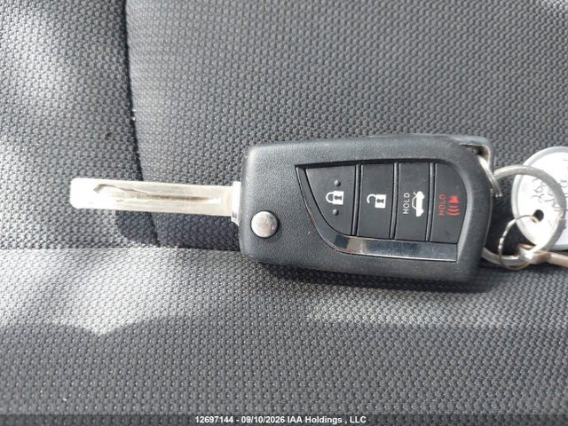 5YFBPMBE7NP273230 Toyota Corolla