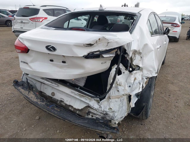 KIA Forte 2017 3KPFL4A80HE072235 Image 6