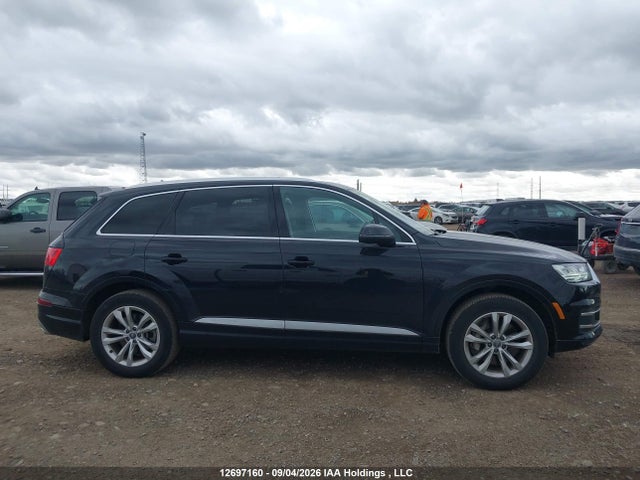 Продаж на аукціоні авто 2017 Audi Q7 Premium Plus, vin: WA1LHAF78HD047453, номер лоту: 12697160