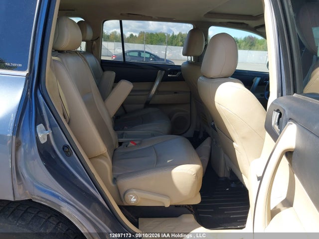 Продажа на аукционе авто 2013 Toyota Highlander Hybrid Hybrid, vin: JTEBC3EH7D2011034, номер лота: 12697173
