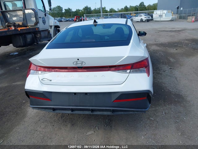 KMHLM4DG2RU850875 Hyundai Elantra Preferred