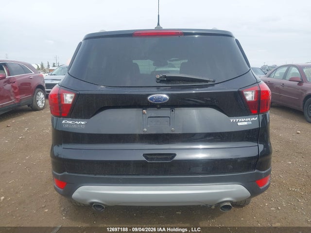 Ford Escape Titanium 2019 1FMCU9J96KUC41135 Image 15