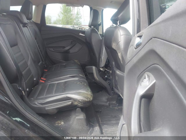 Ford Escape Titanium 2019 1FMCU9J96KUC41135 Image 8