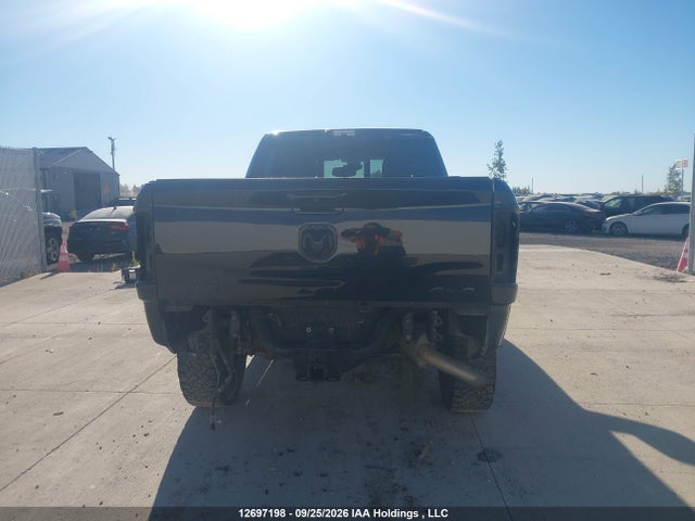 12697198 :رقم المزاد ، 3C6UR5DJ2NG153979 vin ، 2022 Ram 2500 Big Horn/lone Star مزاد بيع