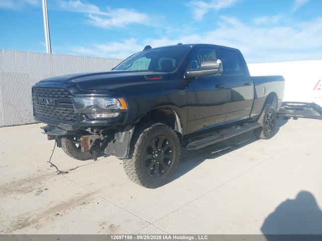 12697198 :رقم المزاد ، 3C6UR5DJ2NG153979 vin ، 2022 Ram 2500 Big Horn/lone Star مزاد بيع