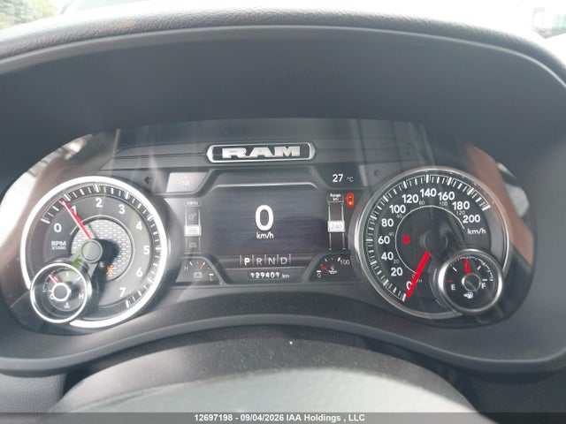 12697198 :رقم المزاد ، 3C6UR5DJ2NG153979 vin ، 2022 Ram 2500 Big Horn/lone Star مزاد بيع