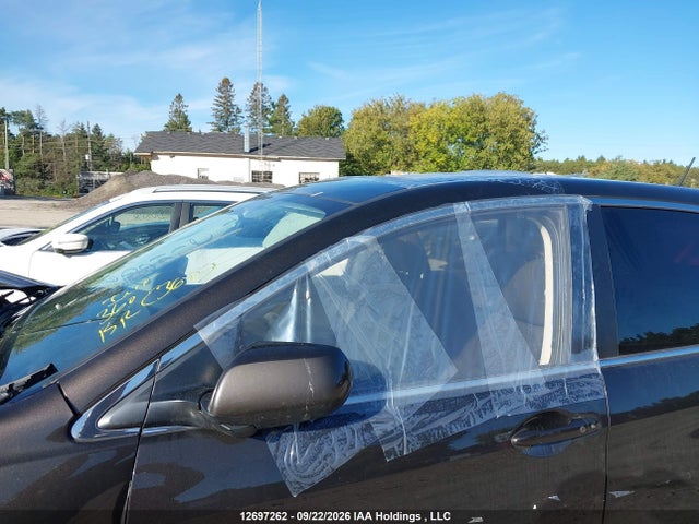 Продажа на аукционе авто 2016 Honda Cr-v Ex, vin: 2HKRM4H51GH134192, номер лота: 12697262