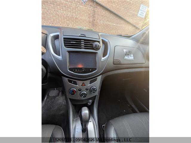 Chevrolet Trax 2015 3GNCJSSB1FL215006 Image 22