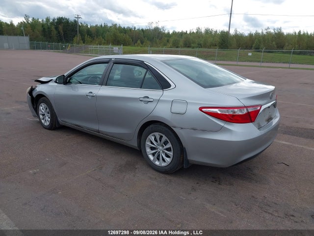 4T1BF1FK0FU943766 Toyota Camry Le/xle/se/xse